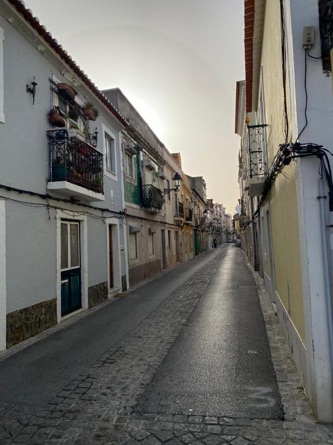 Seixal Old Town River View Apartment Exterior photo
